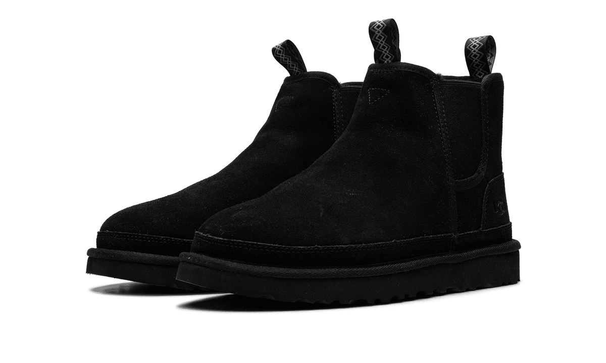 UGG MENS Neumel Chelsea Boot "Black" 1121644 BLK 1121644 BLK from Stadium Goods