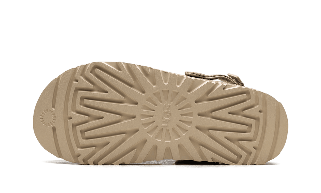 UGG WOMENS Goldenstar Clog Womens "Chestnut" 1138252 CHE 1138252 CHE from Stadium Goods