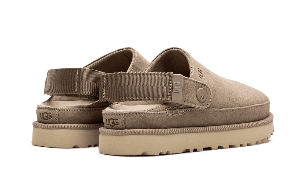 UGG WOMENS Goldenstar Clog Womens "Chestnut" 1138252 CHE 1138252 CHE from Stadium Goods