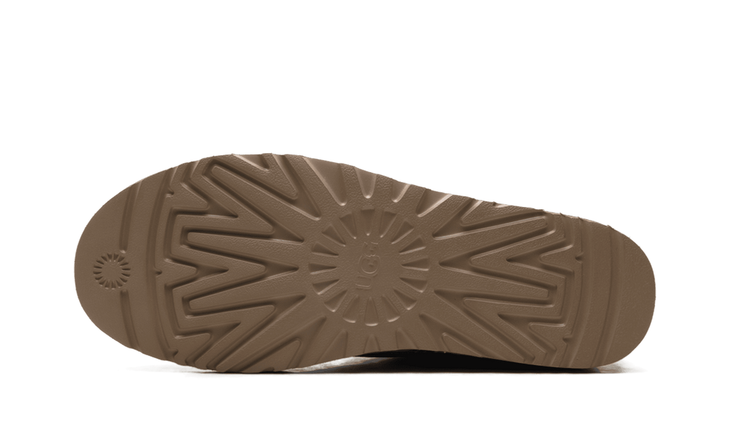 UGG MENS Ultra Mini "PALACE x Looney Tunes" 1181891 CHE 1181891 CHE from Stadium Goods