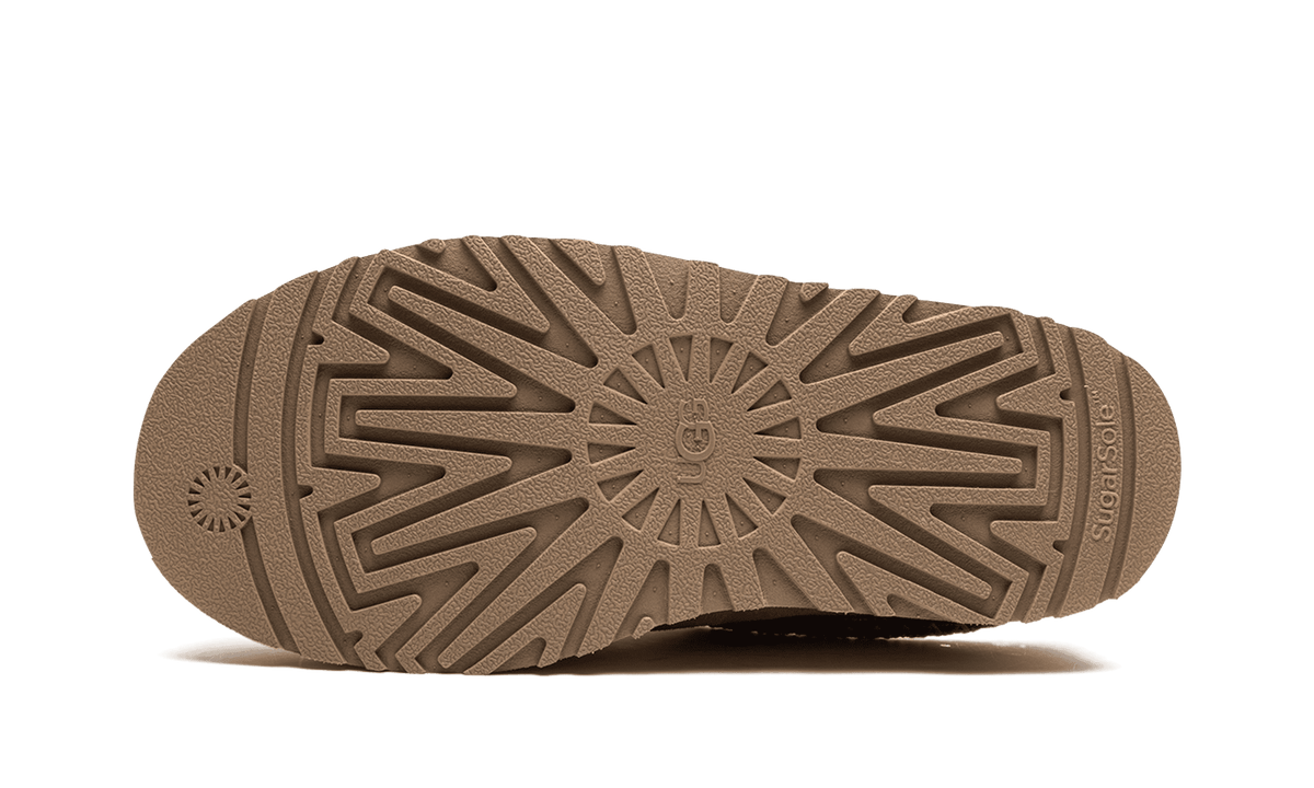 UGG GRADE SCHOOL Tazz GS "Chestnut" 1143776K CHE from Stadium Goods