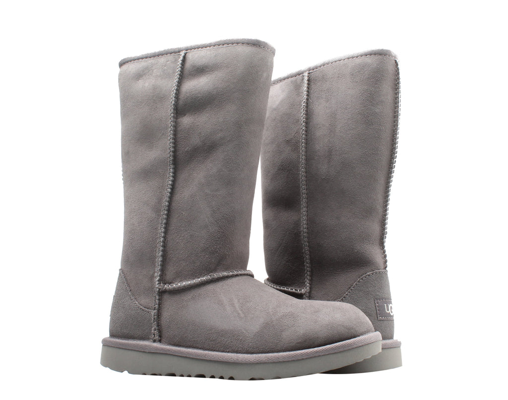 UGG Australia Classic Tall II Big Kids Boots Size 4