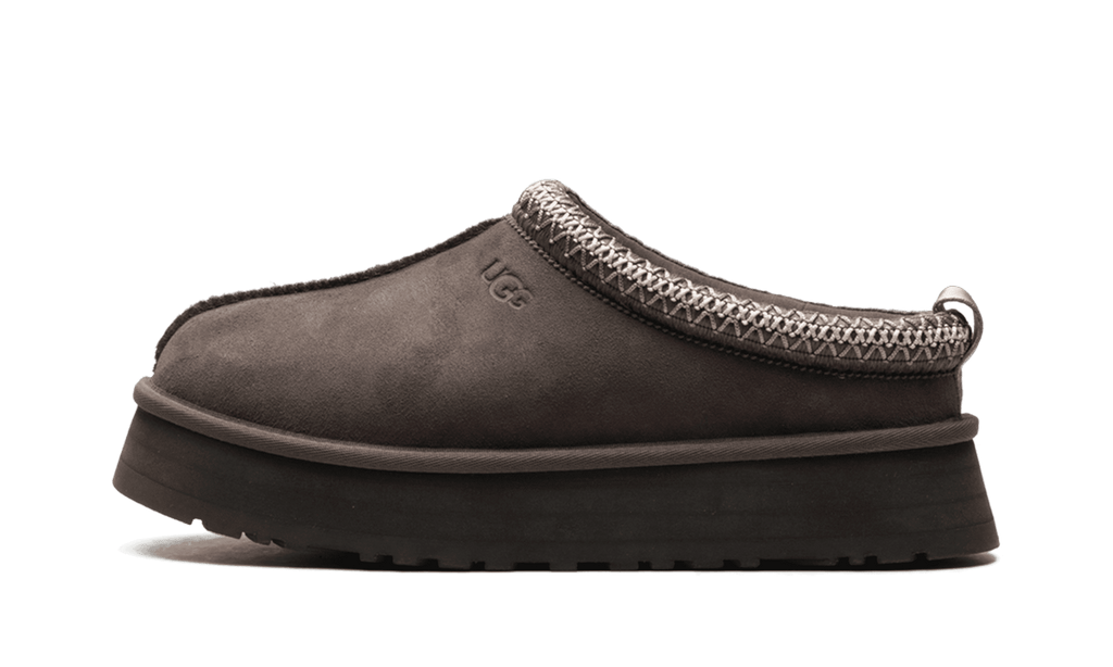 UGG WOMENS Tazz Slipper Womens "Molasses" 1122553 MLSS 1122553 MLSS from Stadium Goods