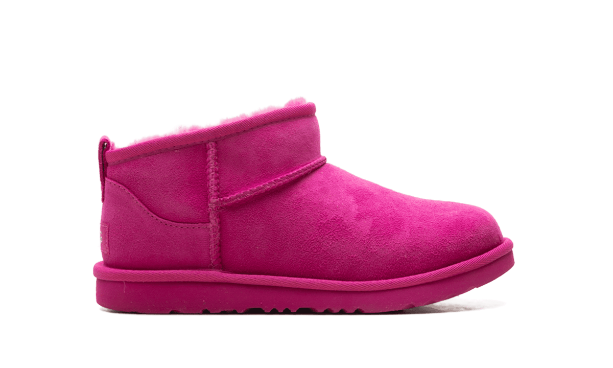 UGG GRADE SCHOOL Ultra Mini Black Classic Kids "Pink" 1130750K RSPS 1130750K RSPS from Stadium Goods